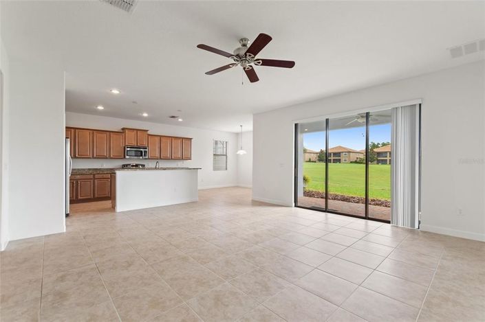 Image No.22-3 Bed Property for sale