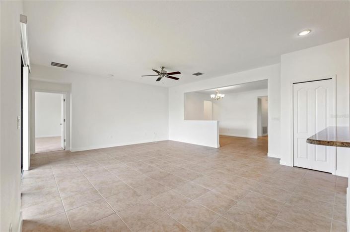 Image No.24-3 Bed Property for sale