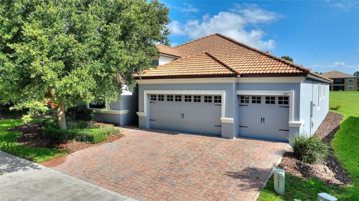 Image No.42-3 Bed Property for sale