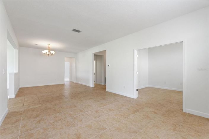 Image No.9-3 Bed Property for sale