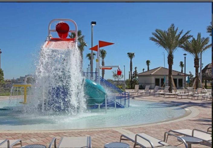 Image No.22-6 Bed Property for sale