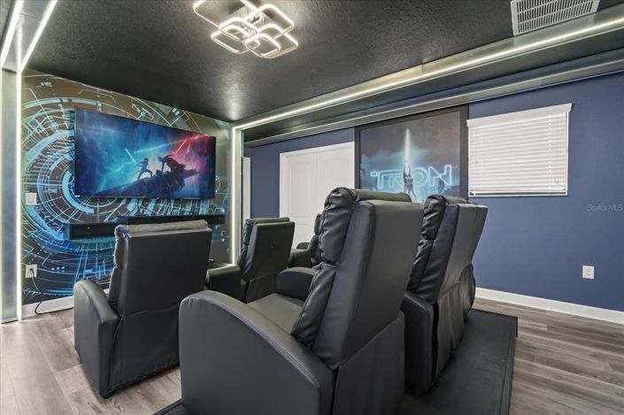 Image No.47-8 Bed Property for sale