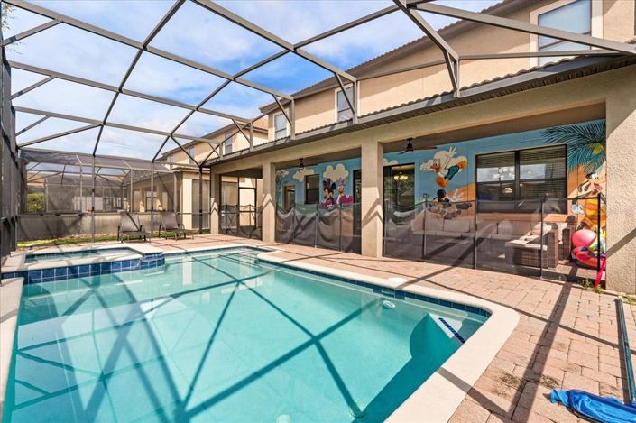 Image No.51-8 Bed Property for sale