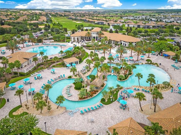 Image No.58-8 Bed Property for sale