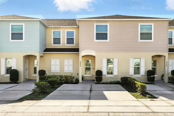 Image No.1-3 Bed Townhouse for sale