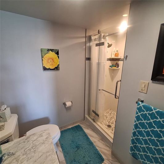 Image No.15-2 Bed Property for sale