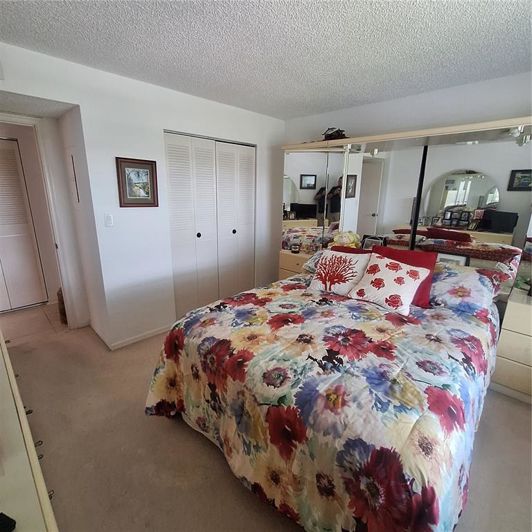 Image No.31-2 Bed Property for sale