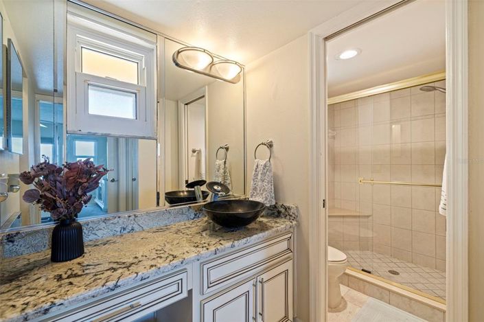 Image No.24-2 Bed Property for sale