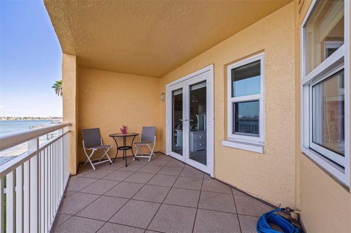 Image No.28-2 Bed Property for sale