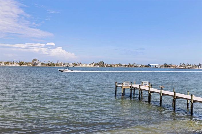 Image No.31-2 Bed Property for sale