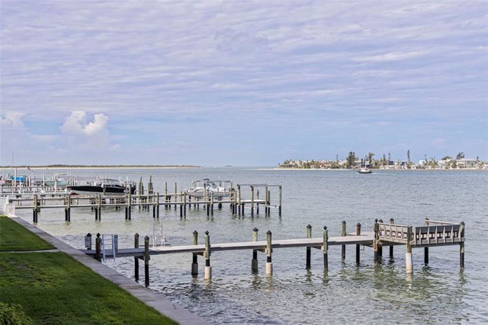 Image No.38-2 Bed Property for sale