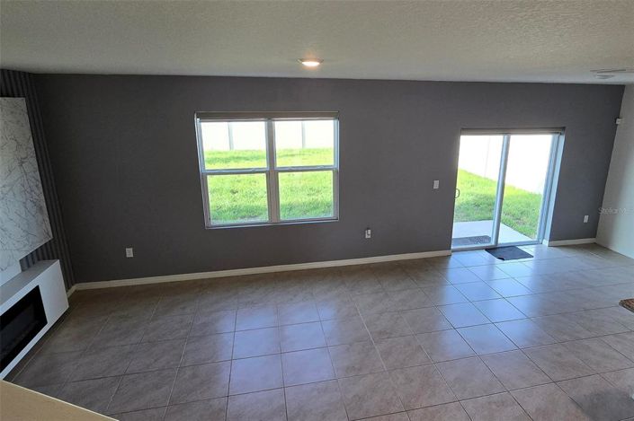 Image No.10-Propriété de 5 chambres à vendre à Davenport