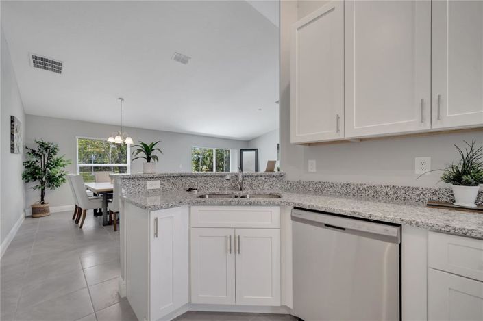 Image No.14-Propriété de 4 chambres à vendre à Kissimmee