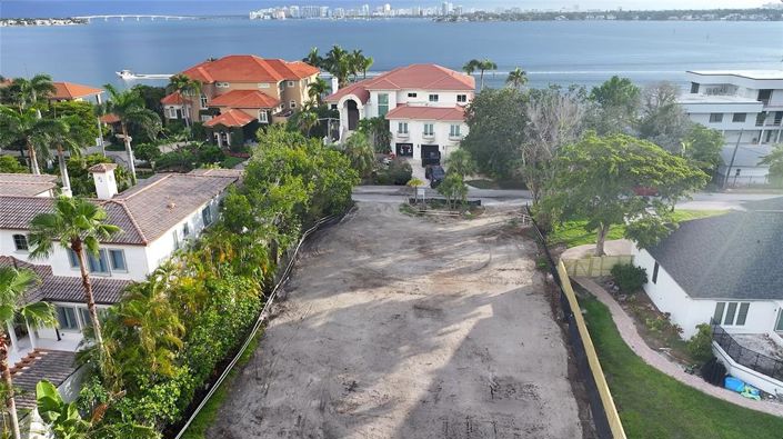 Image No.1-Propriété de 7 chambres à vendre à Sarasota