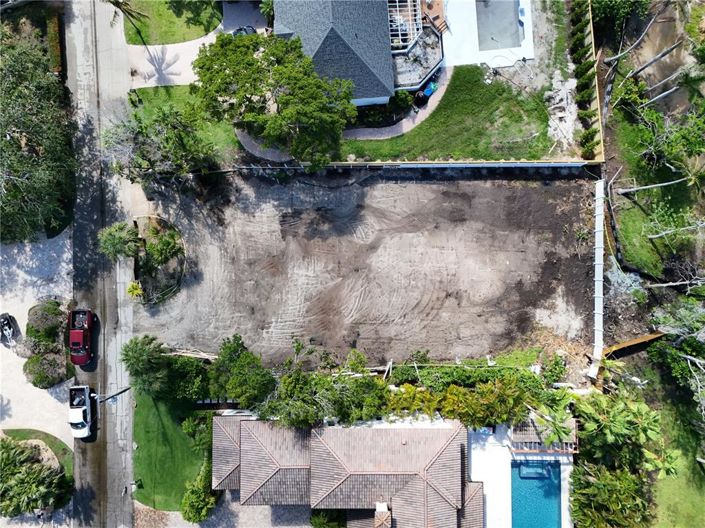 Image No.5-7 Bed Property for sale