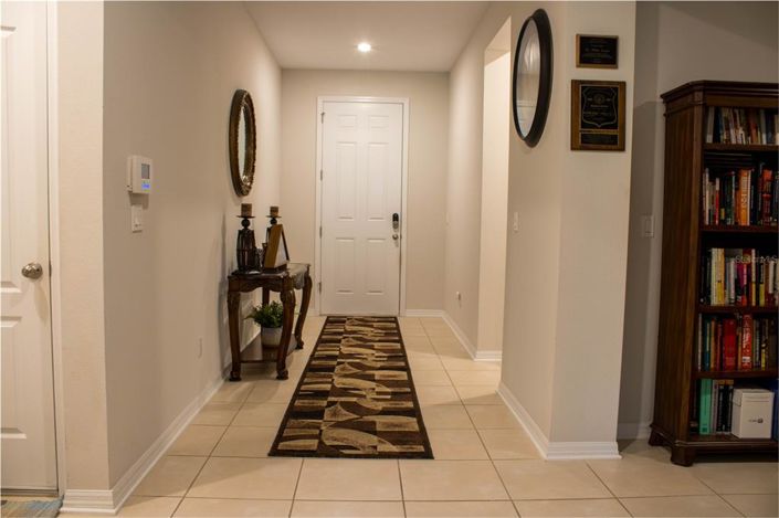 Image No.2-4 Bed Property for sale