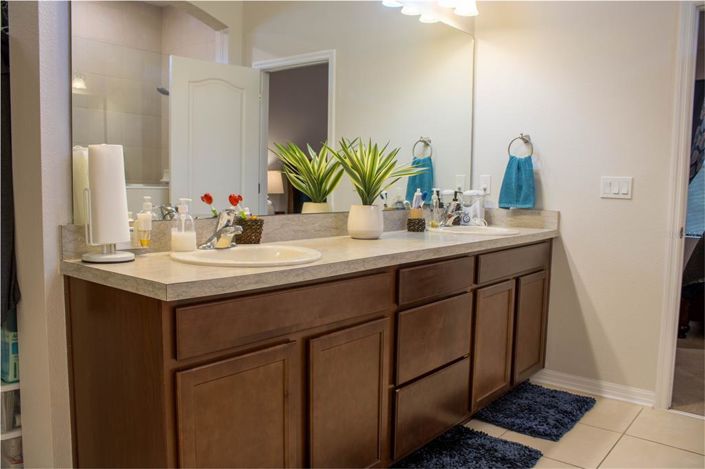 Image No.29-4 Bed Property for sale