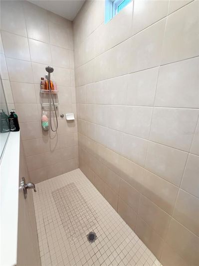 Image No.32-4 Bed Property for sale