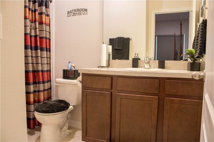 Image No.4-4 Bed Property for sale