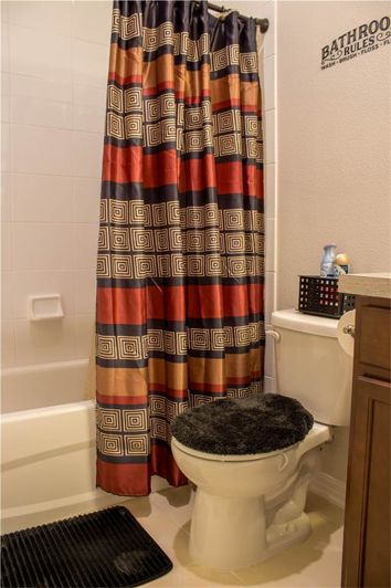 Image No.5-4 Bed Property for sale