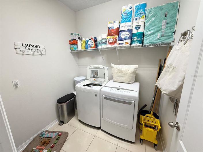 Image No.9-4 Bed Property for sale