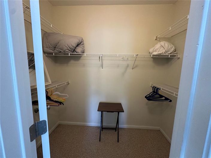 Image No.12-2 Bed Property for sale