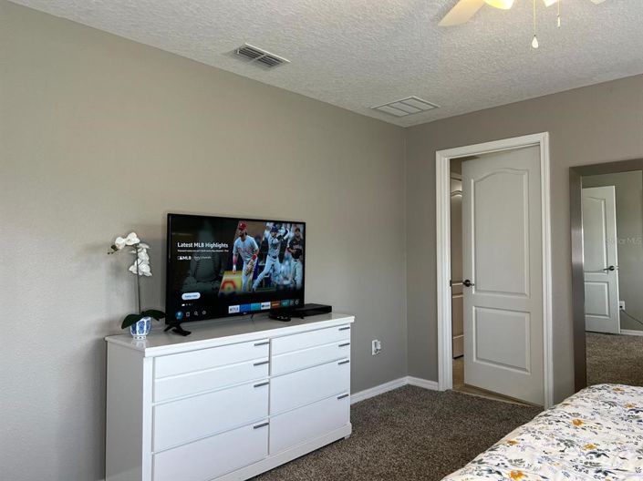 Image No.14-4 Bed Townhouse for sale