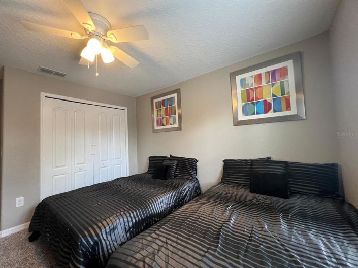 Image No.27-4 Bed Townhouse for sale