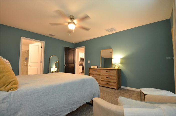 Image No.23-3 Bed Property for sale