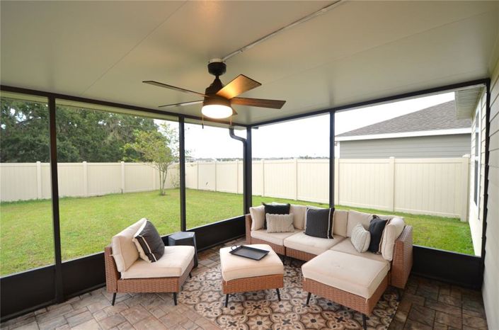 Image No.36-3 Bed Property for sale