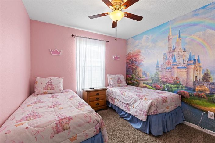 Image No.22-5 Bed Property for sale