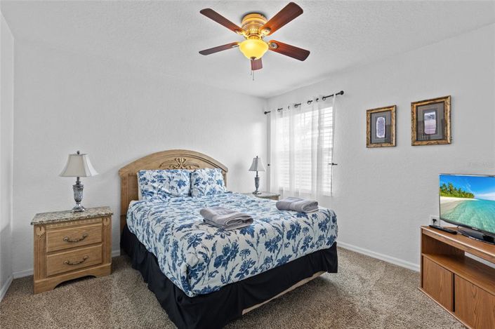 Image No.24-5 Bed Property for sale