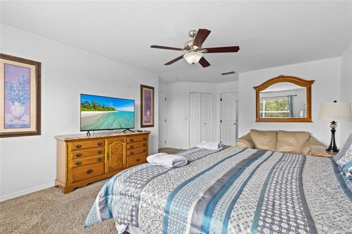 Image No.26-5 Bed Property for sale