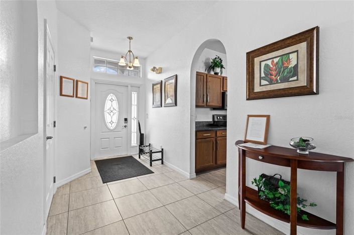 Image No.6-5 Bed Property for sale