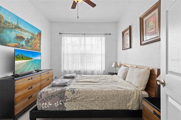 Image No.7-5 Bed Property for sale