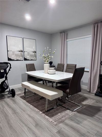 Image No.10-6 Bed Property for sale