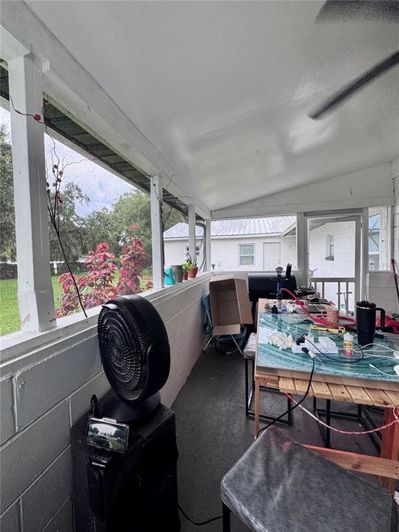 Image No.30-6 Bed Property for sale