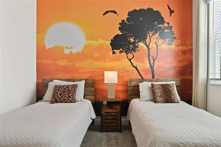 Image No.48-5 Bed Property for sale