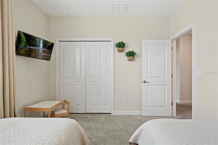 Image No.49-5 Bed Property for sale