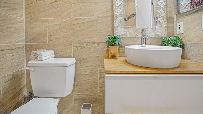 Image No.14-3 Bed Property for sale