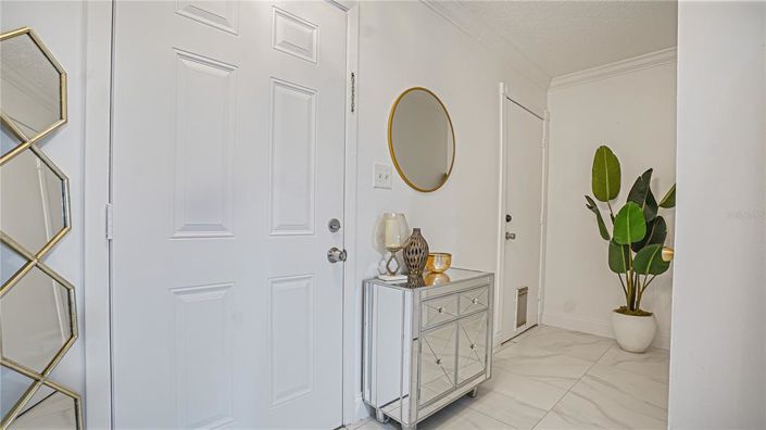 Image No.2-3 Bed Property for sale