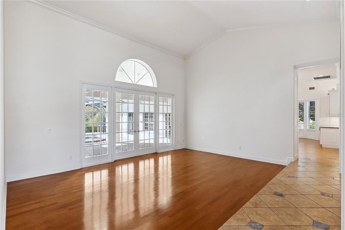 Image No.42-4 Bed Property for sale