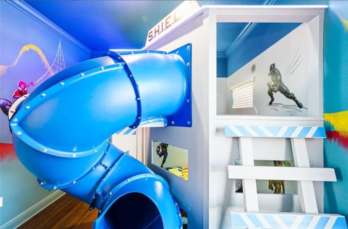 Image No.30-5 Bed Property for sale