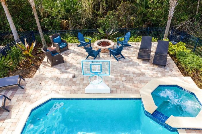 Image No.38-5 Bed Property for sale