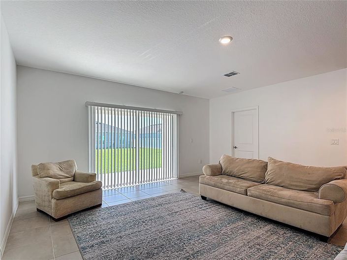 Image No.16-4 Bed Property for sale