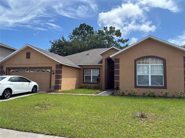 Image No.1-4 Bed Property for sale