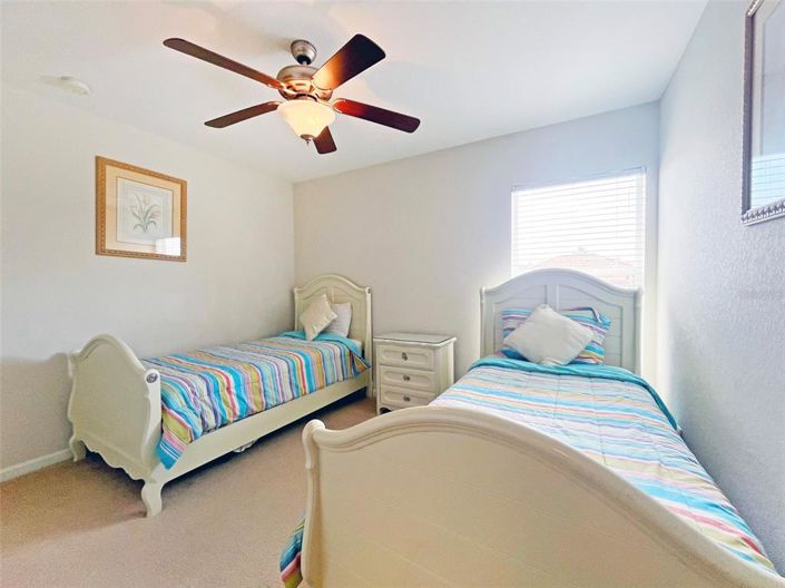 Image No.19-6 Bed Property for sale