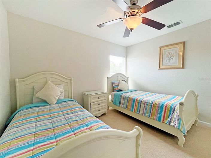 Image No.20-6 Bed Property for sale