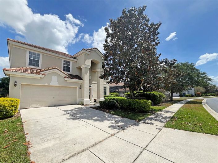 Image No.36-6 Bed Property for sale