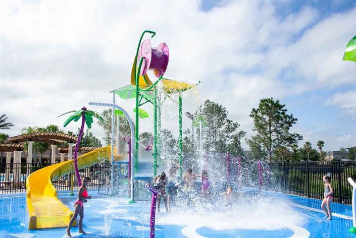 Image No.40-6 Bed Property for sale